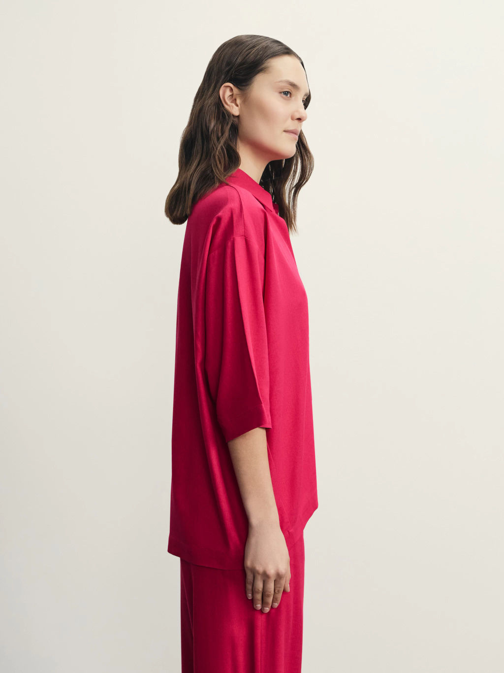 Льняная рубашка свободного кроя / Zarina фото 4