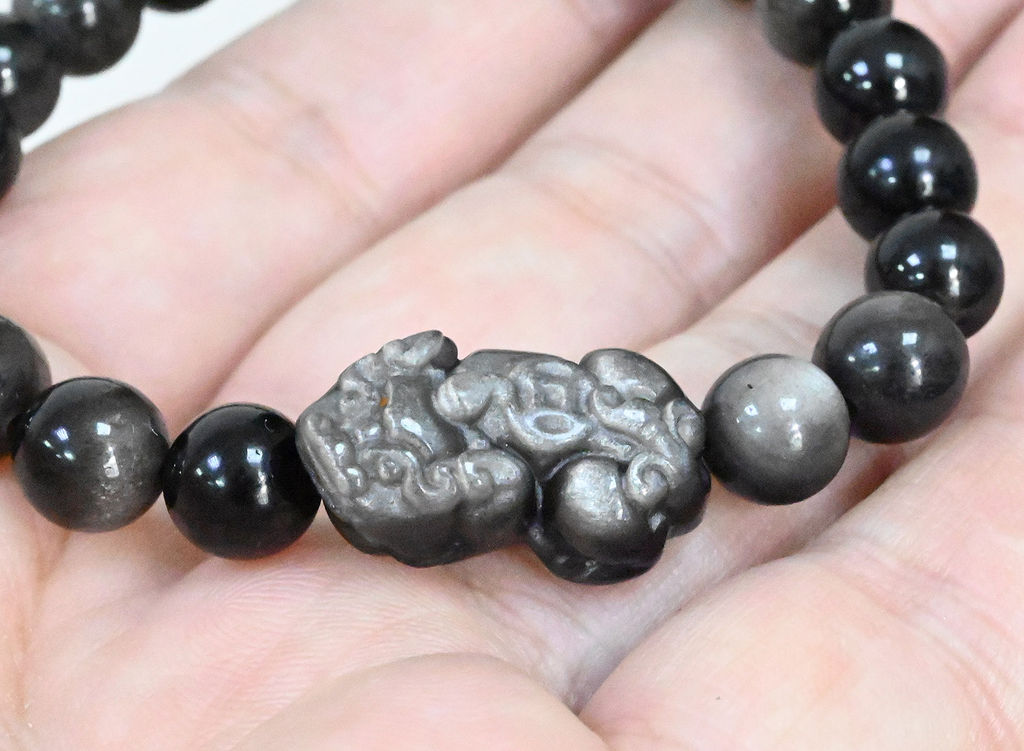 Обсидиан иризирующий браслет шарик 8мм с Драконом