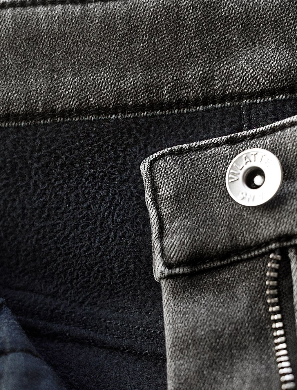 D54.095 Джинсы женские серый