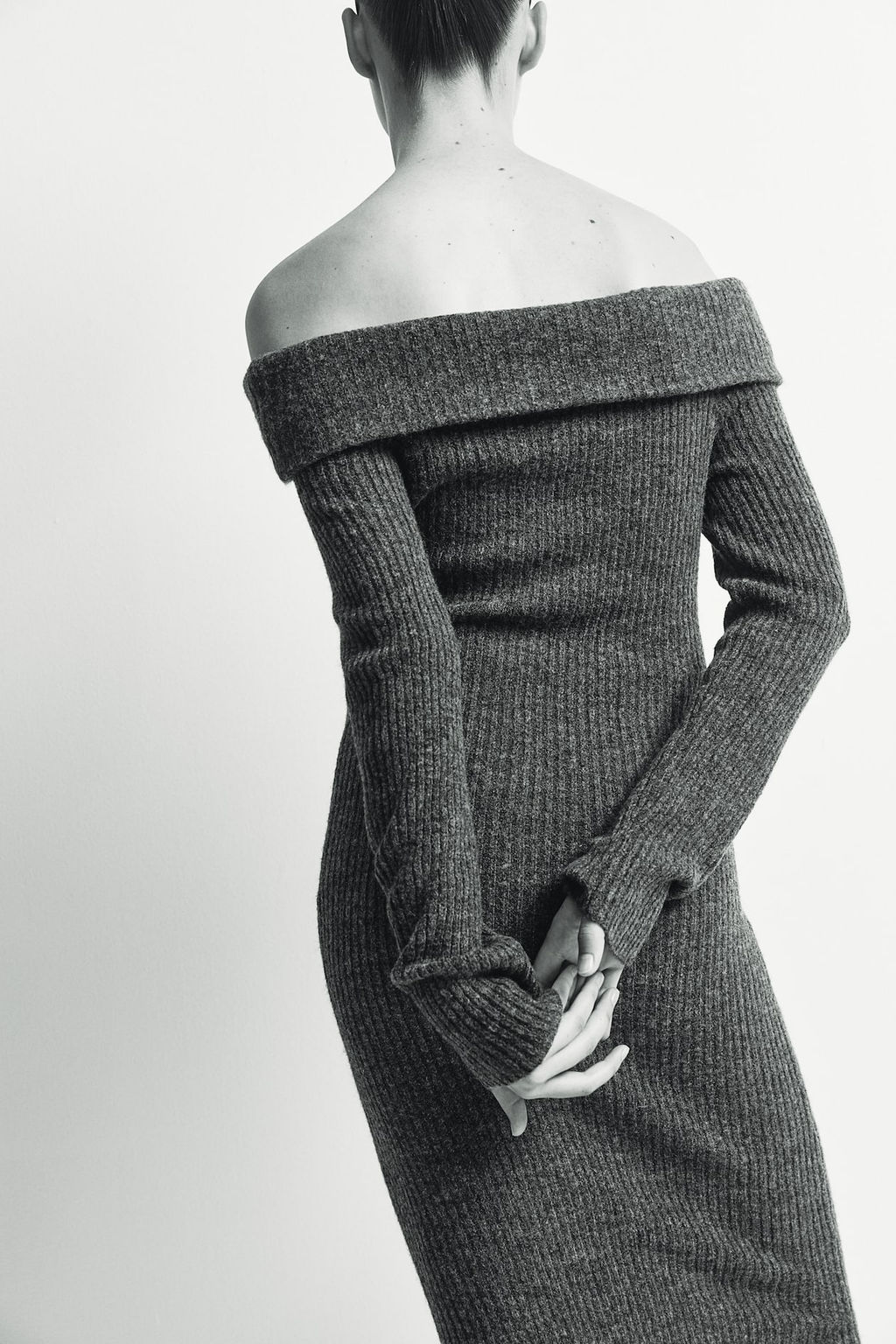 MAMA Vestido off-the-shoulder en punto de canale - H&m фото 4