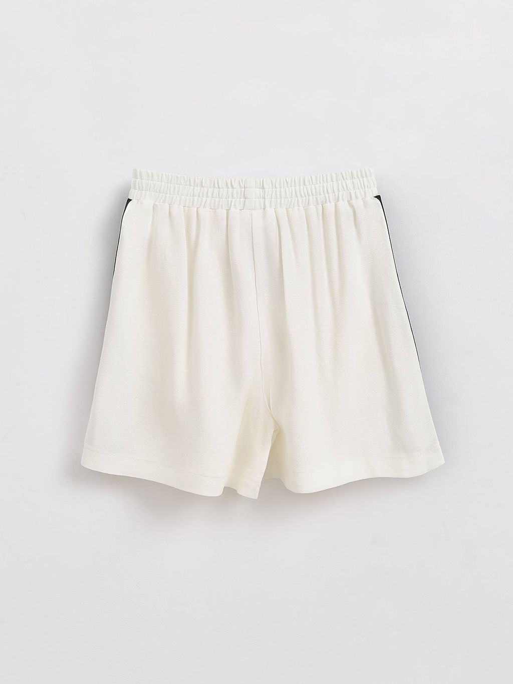 CONTE LS 1596 Шорты с боковыми карманами из фактурной вискозы Desperate off-white