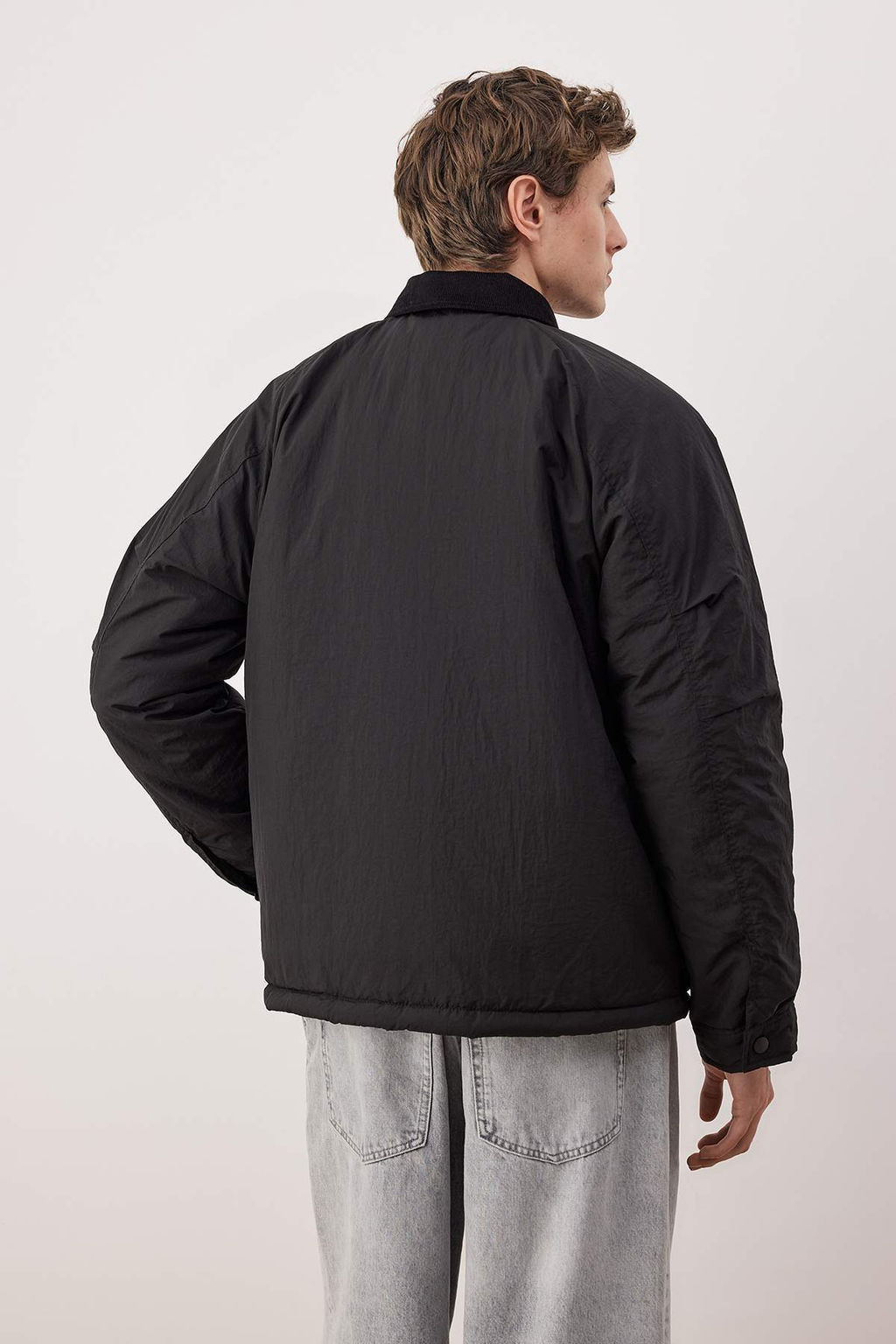 Siyah Regular Fit Kadife Yaka Erkek K?sl?k Mont TMNAW26MO00019 - Trendyolmilla фото 4