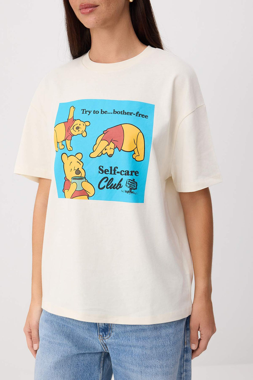 Ekru Winnie The Pooh Lisansl? Oversize/Genis Kal?p Tok %100 Pamuk Orme T-Shirt TWOSS26TS00141 - Trendyolmilla фото 3