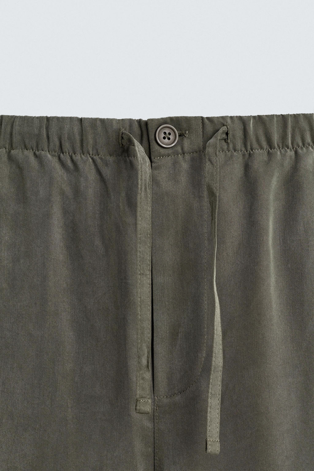 PANTAL?N FLUIDO RELAXED FIT / Khaki oscuro - Zara фото 9
