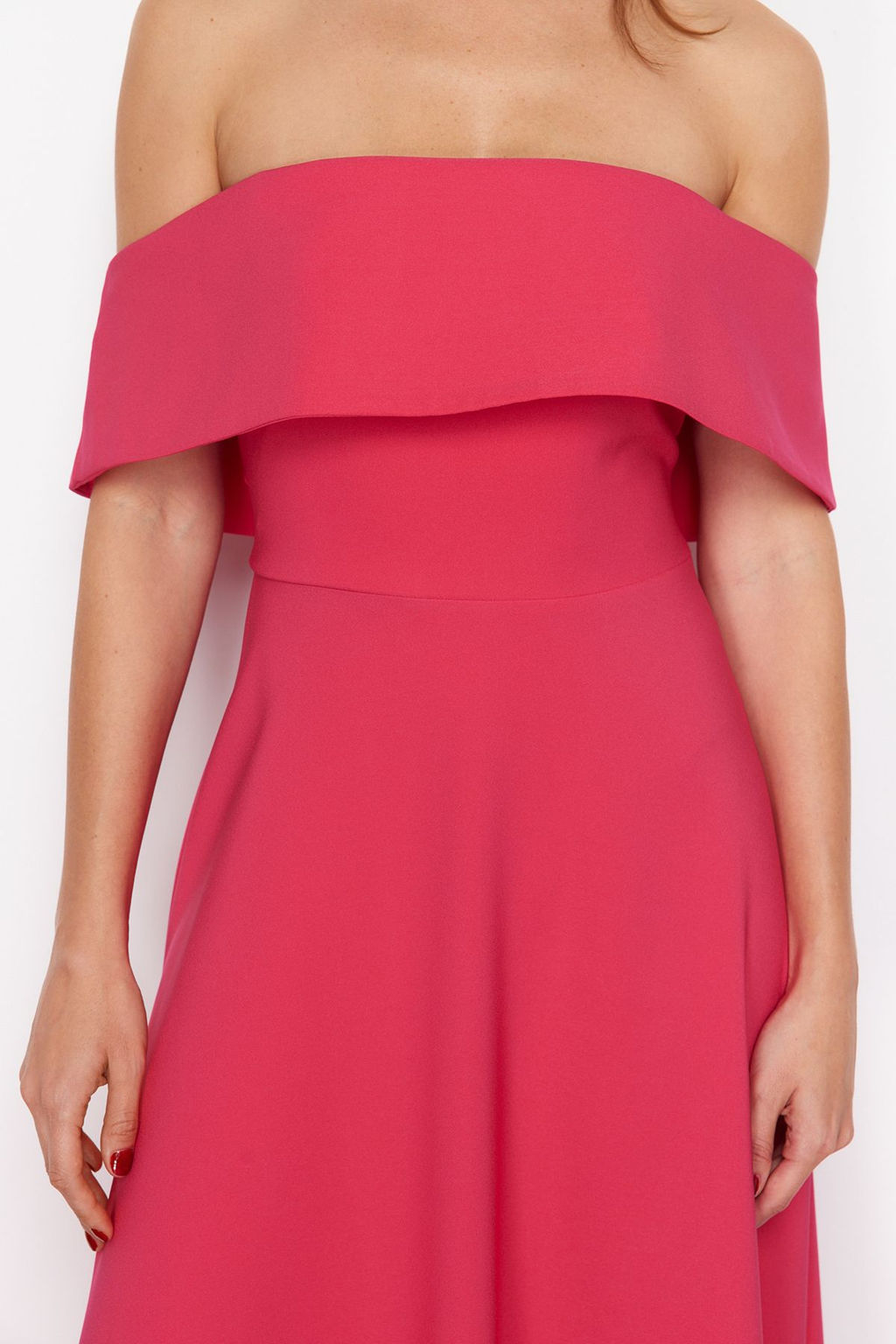 Fusya Carmen Yaka A-Kesim Dokuma S?k Midi Abiye Elbise TPRSS24EL00210