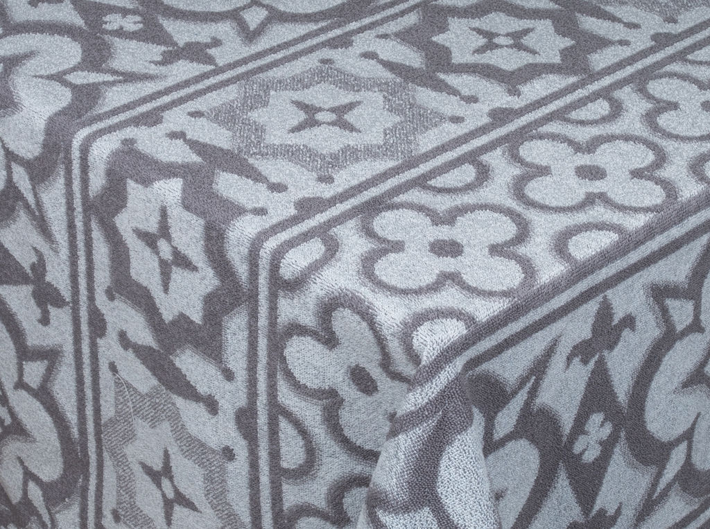 3с109.412ж1 Kleo (серый св1) Плед 208х200 см