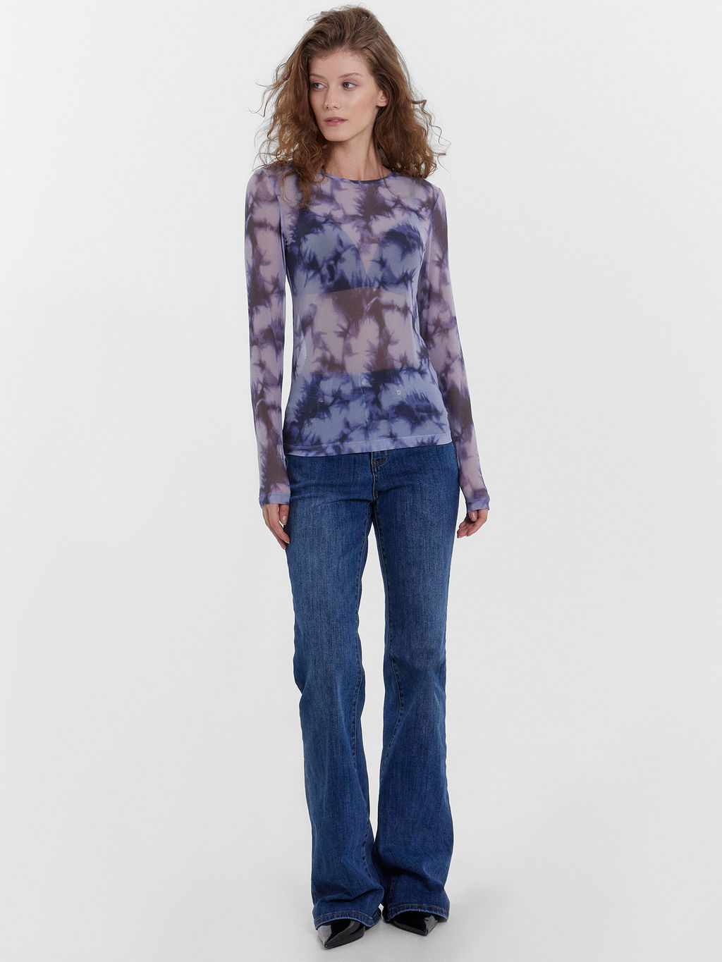 Джемпер женский фиолетовый в технике тай-дай тай-дай на сиреневом 302848 - Mark formelle фото 3