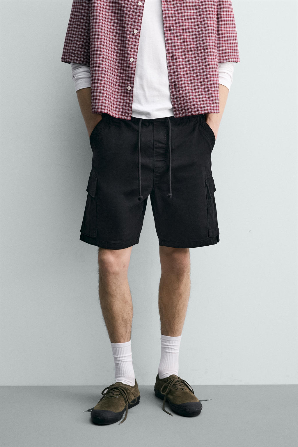 BERMUDA CARGO RELAXED FIT LAVADO / Negro - Zara фото 2