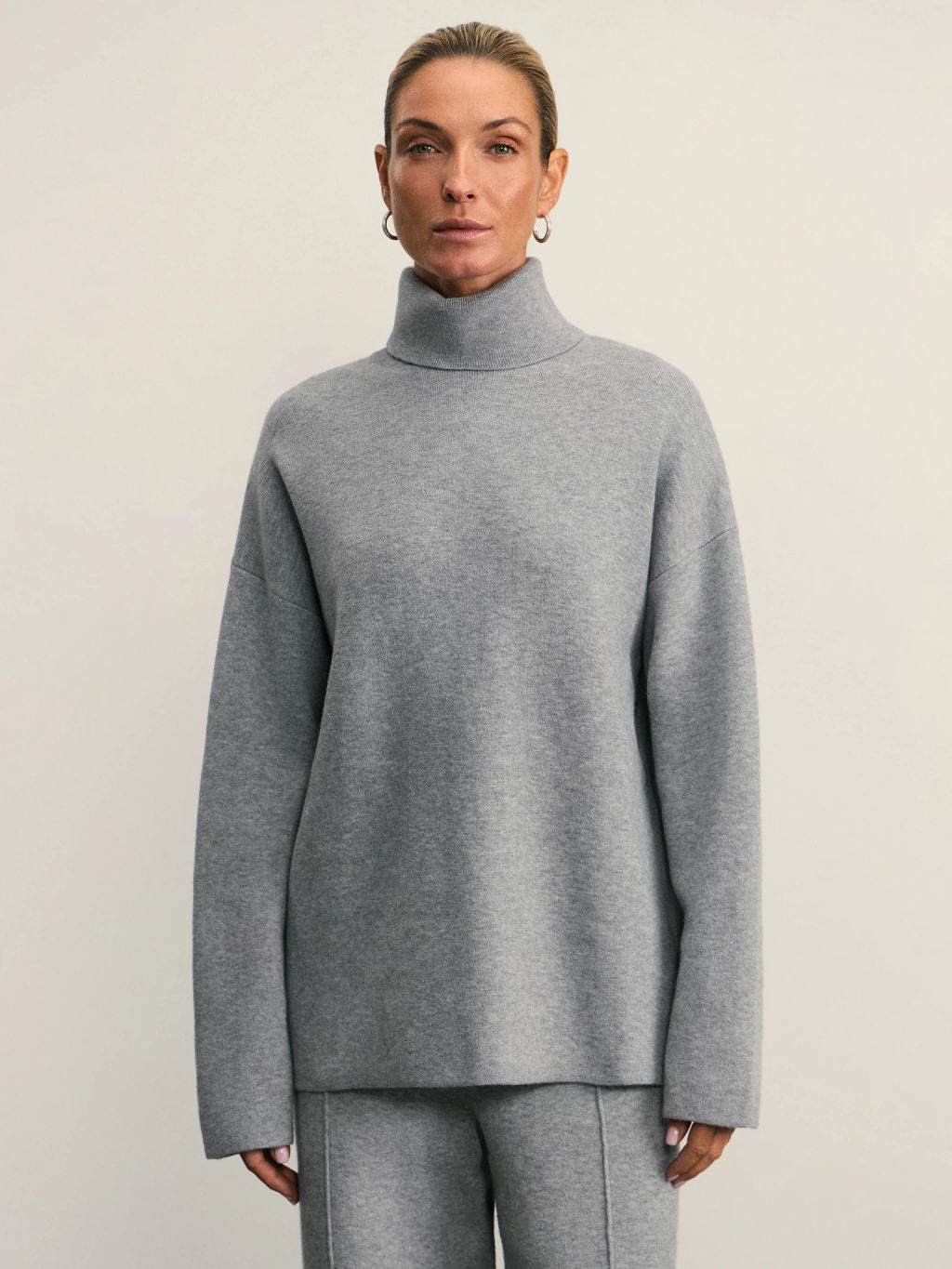 Джемпер с воротником стойкой / Zarina  фото 3