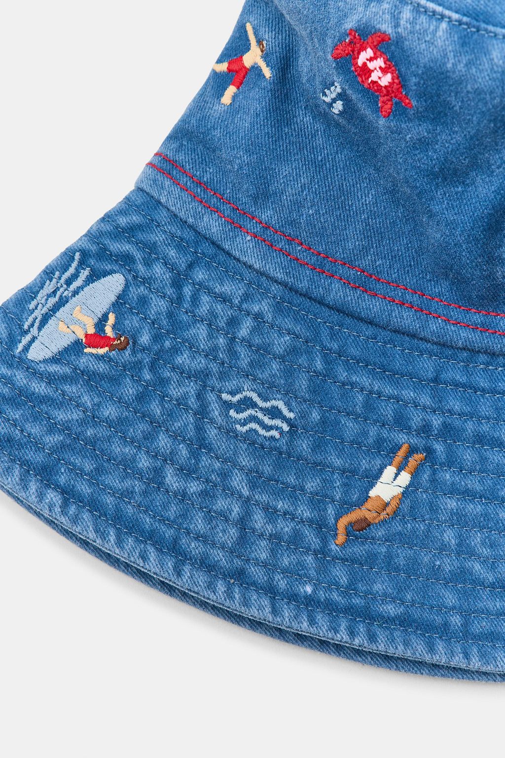 GORRO BUCKET BORDADOS / Azul