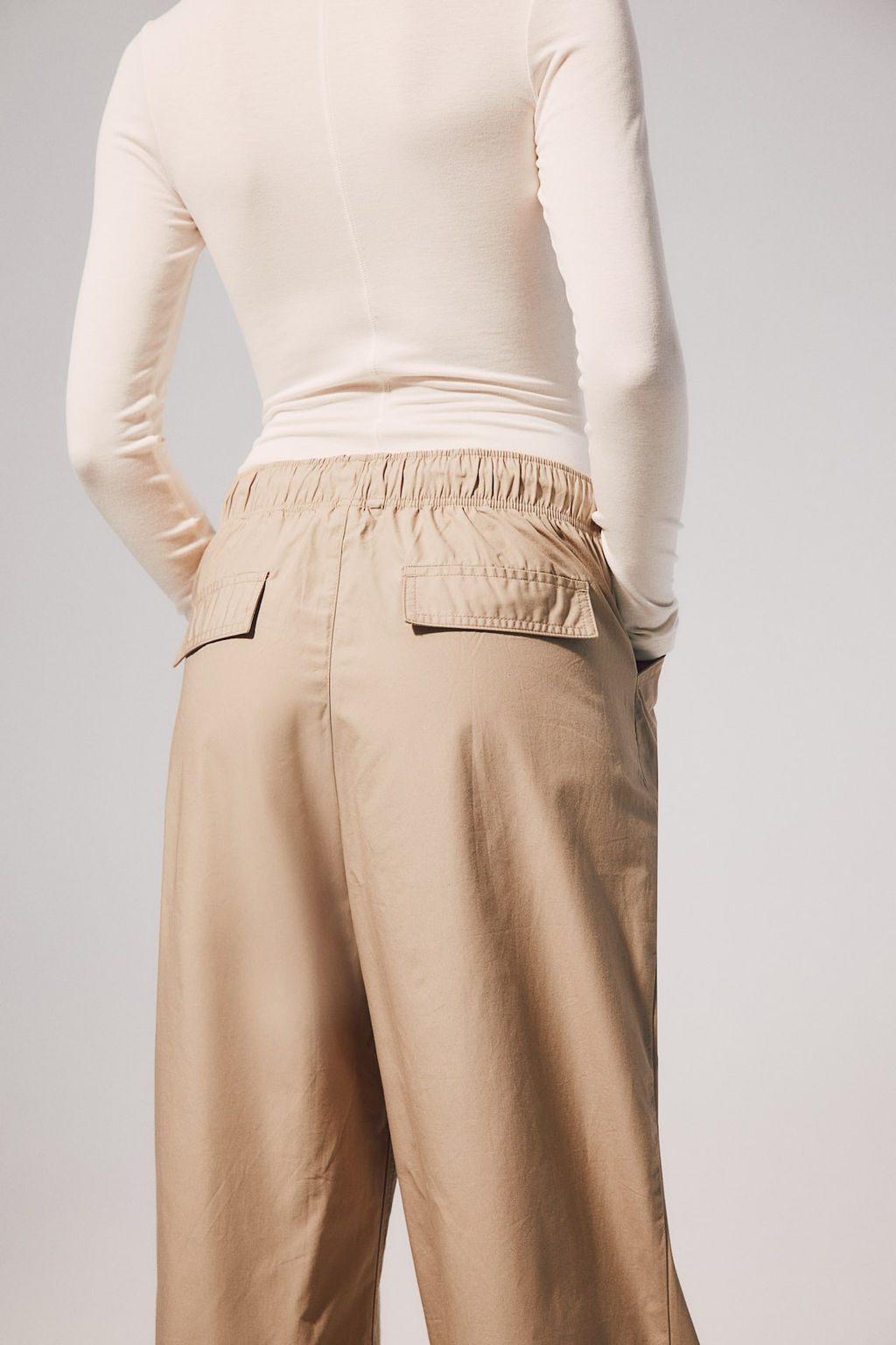 Chinos con cordon de ajuste - H&m фото 3