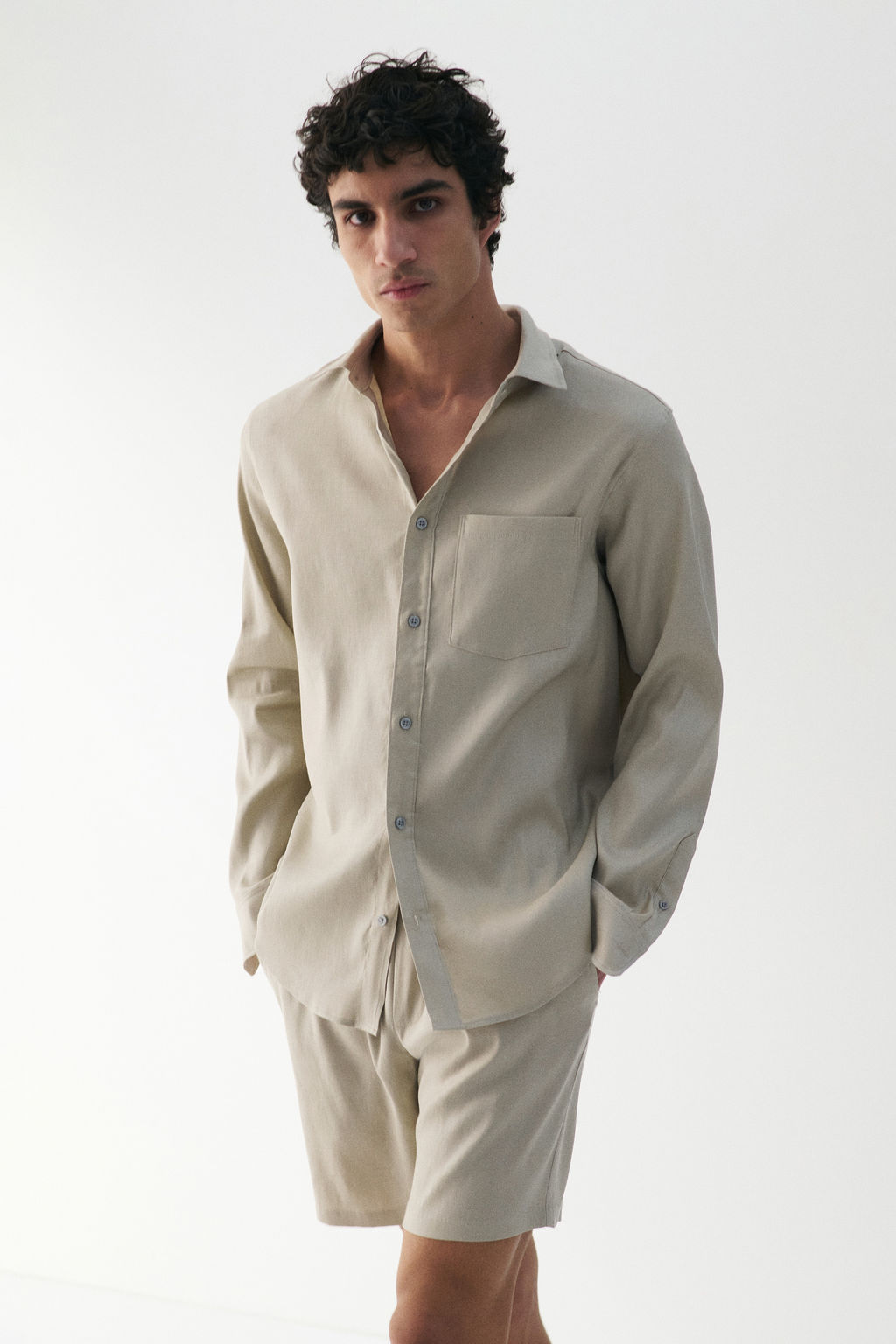 Shorts en mezcla de lino Easy Care Relaxed Fit - H&m фото 9