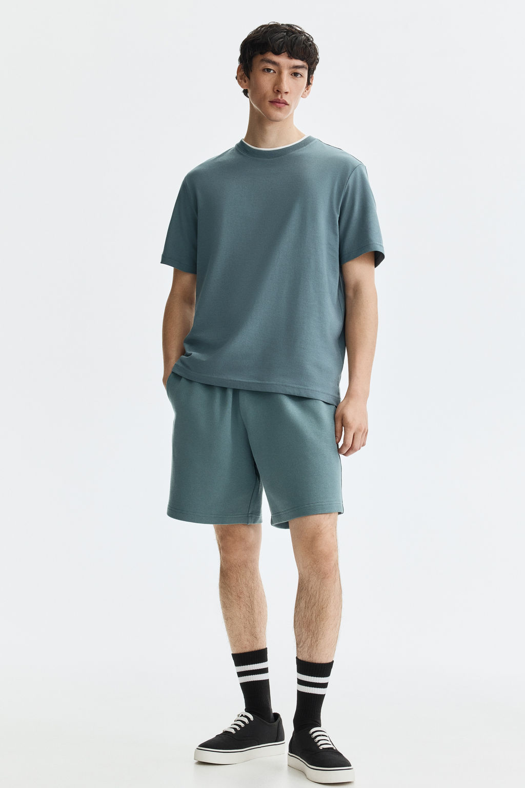 Pantal?n corto en sudadera Regular Fit - H&m фото 9