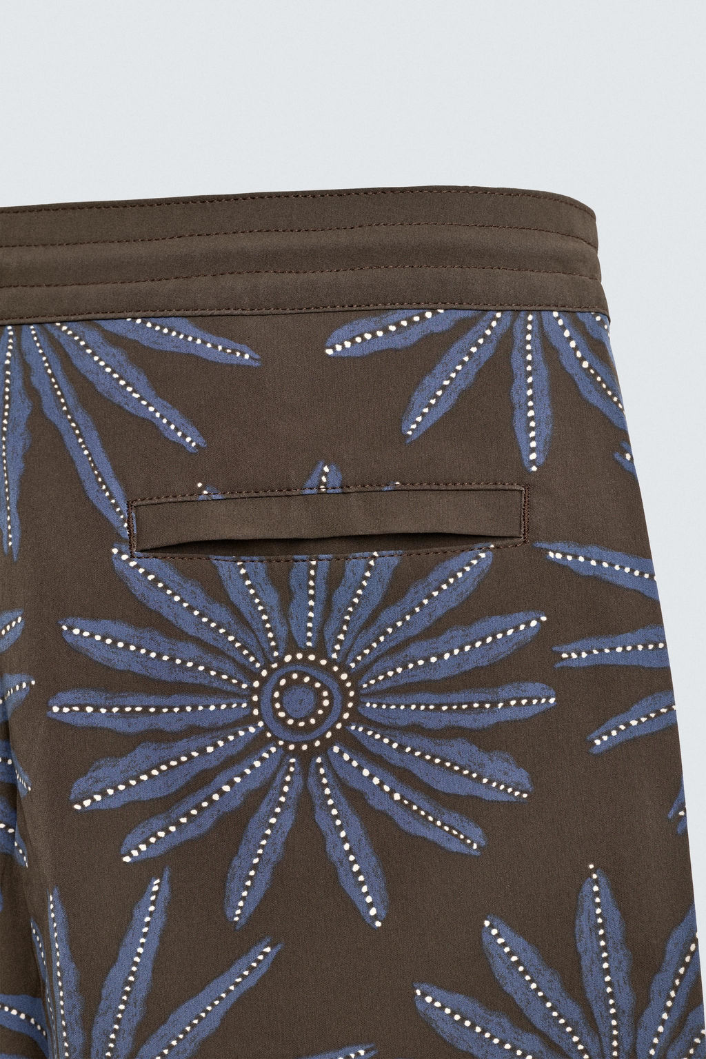 BA?ADOR LARGO ESTAMPADO FLORAL / Marr?n - Zara фото 4