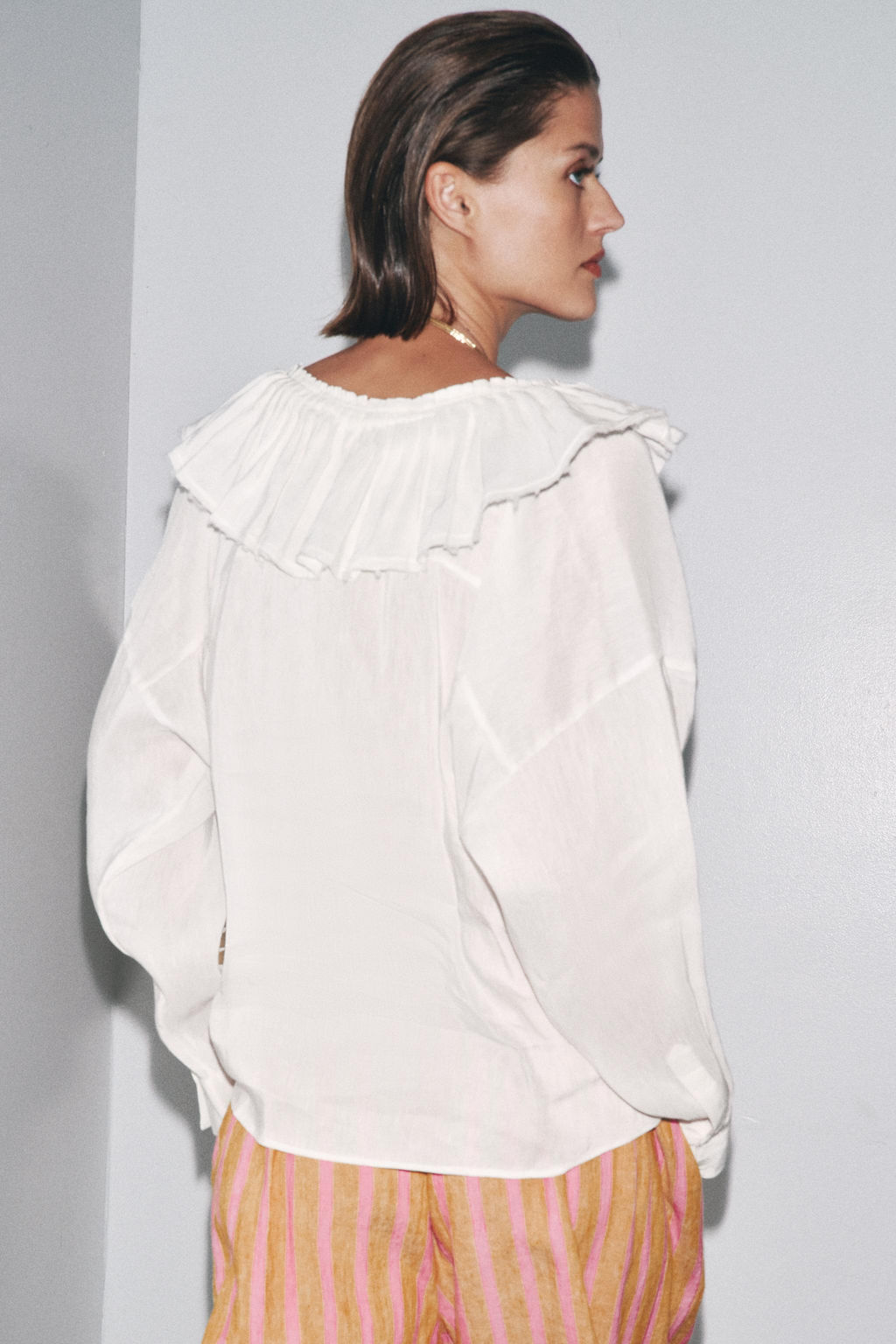 LINEN AND SILK BLEND SHIRT ZW COLLECTION - Zara фото 3