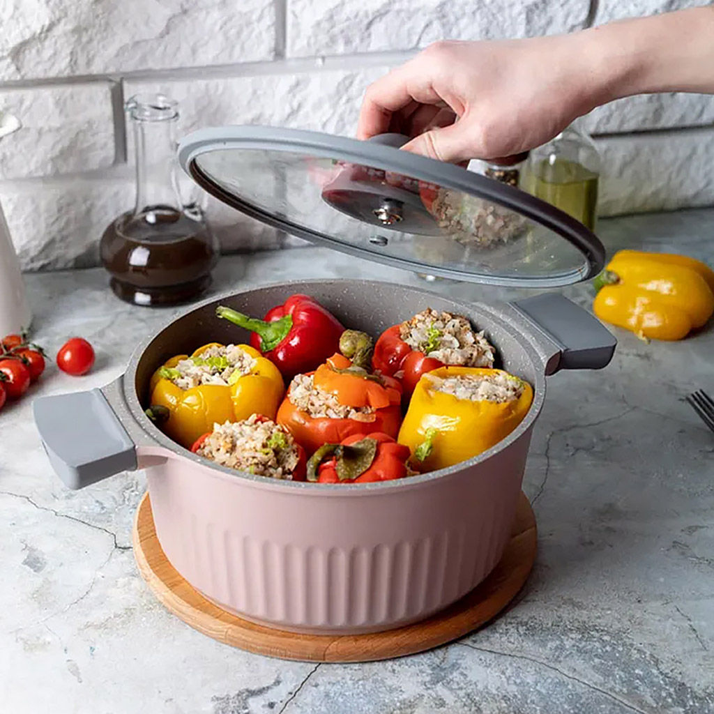 Stella Кастрюля с тефлоновым покрытием 5,2л, д25,5см, h14,5см, s0,32см, дно д20см, s0,4см, литая, стеклянная жаропрочная крышка, капучино (cappuccino) (Россия) - Домашняя мода фото 8