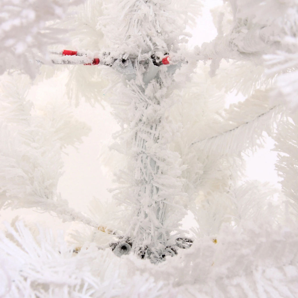 Ёлка "Звон вьюги" 180 см, ПВХ (786 веток), белый иней, Белый