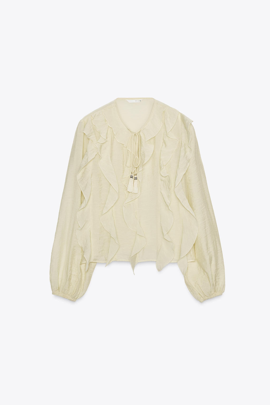 ROMANTIC RUFFLED BLOUSE