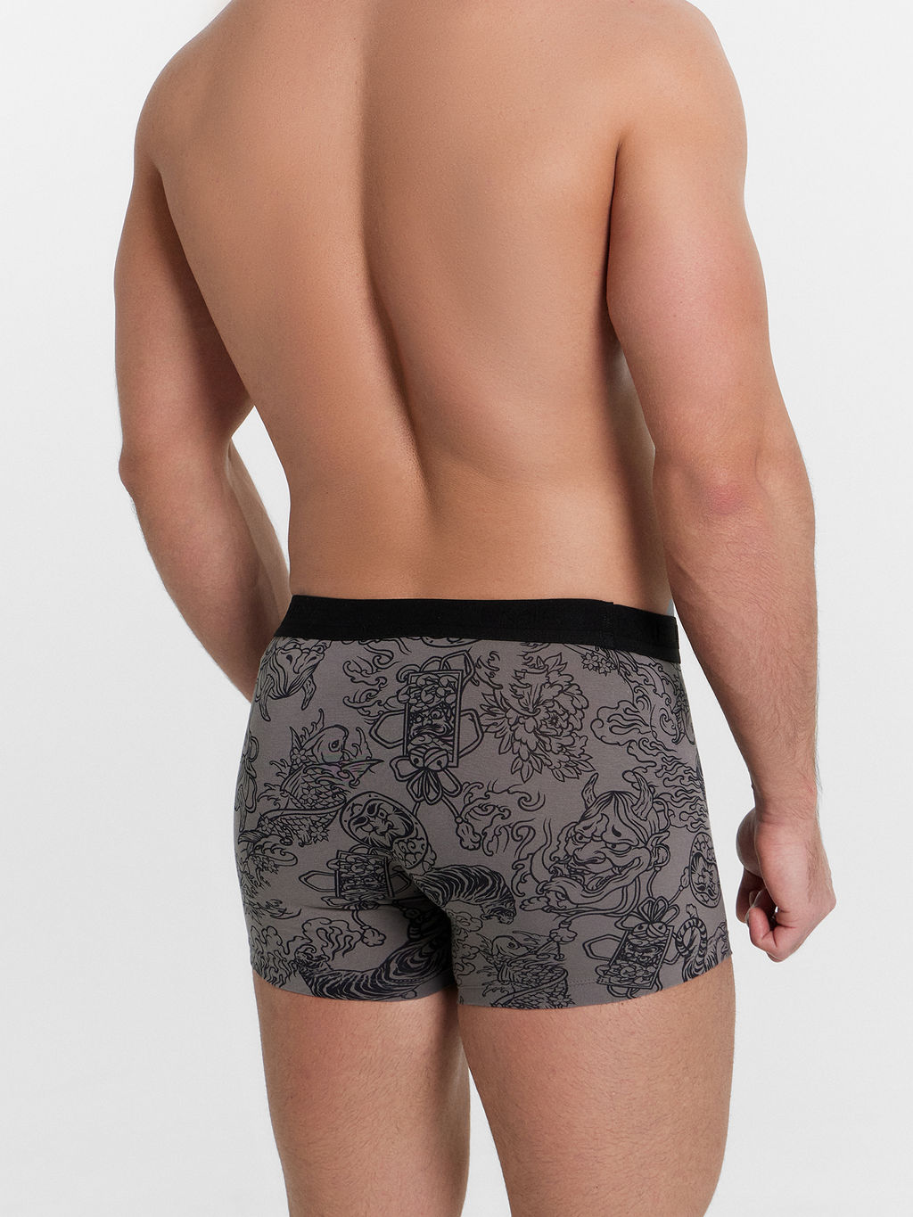 Цена за 2 штуки! Трусы мужские боксеры серые с принтом в виде тату тату на сером 411221