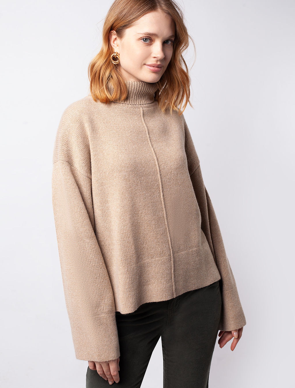 VILATTE / Укороченный свитер тонкой вязки из теплой пряжи с шерстью фото 6