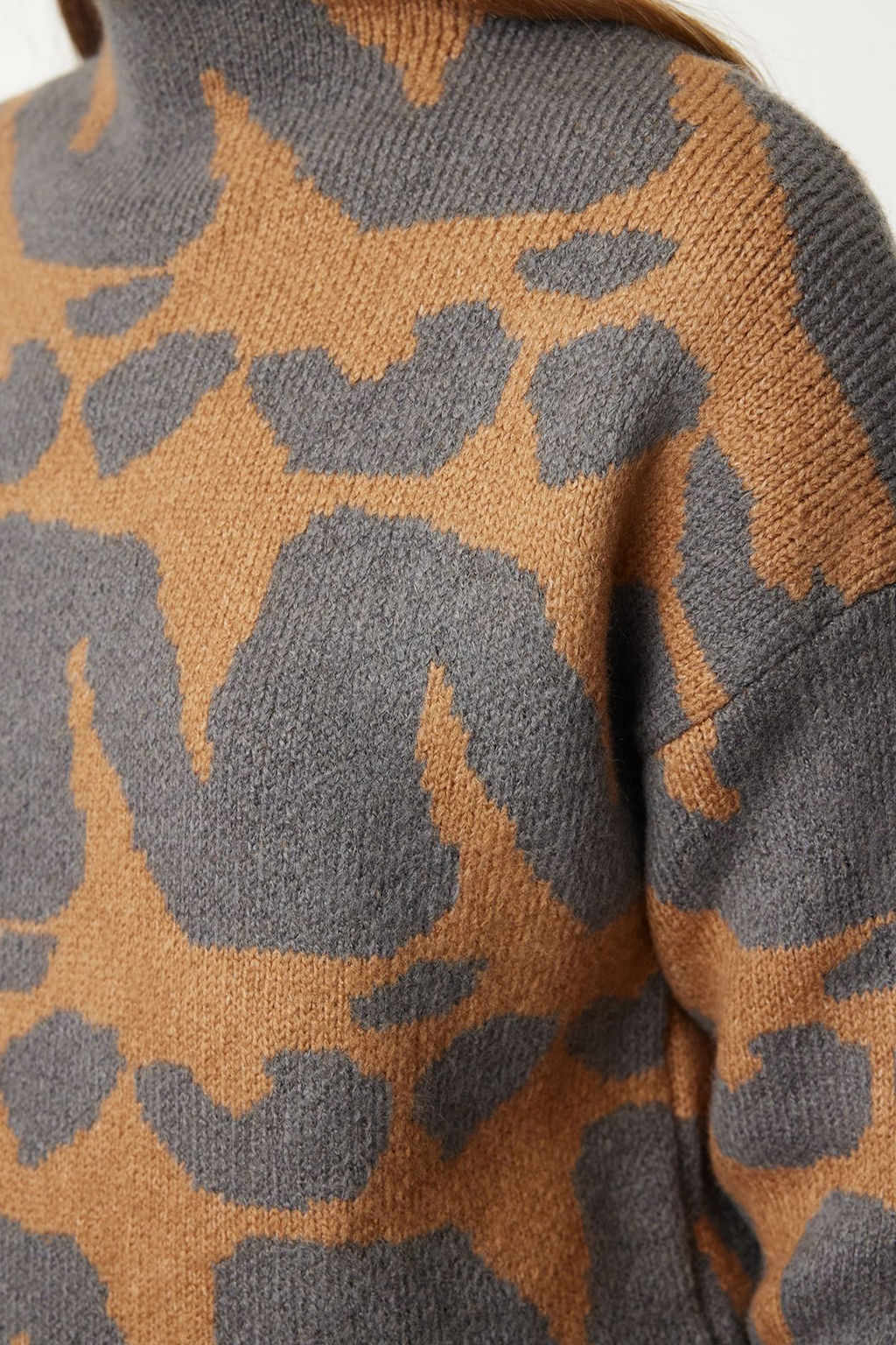 Antrasit Yumusak Dokulu Dik Yaka Triko Kazak TWOAW25KZ00218 - Trendyolmilla фото 4