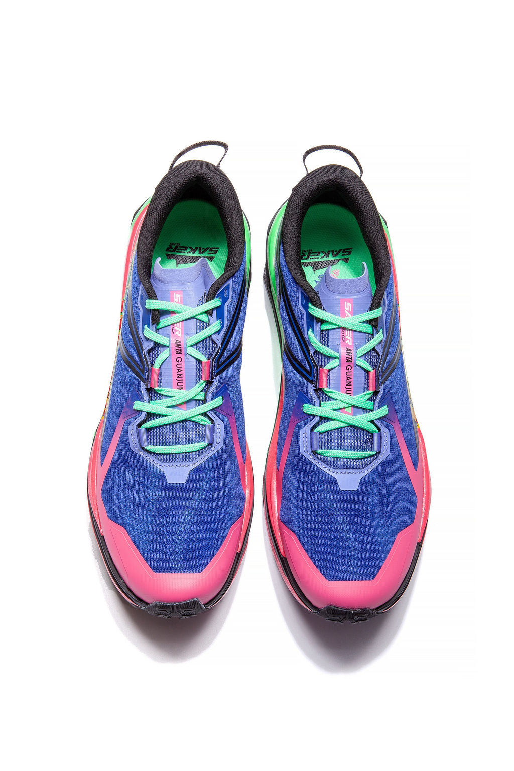 Кроссовки для трейлраннинга Синий/Розовый AG-
Saker 2-Ultra