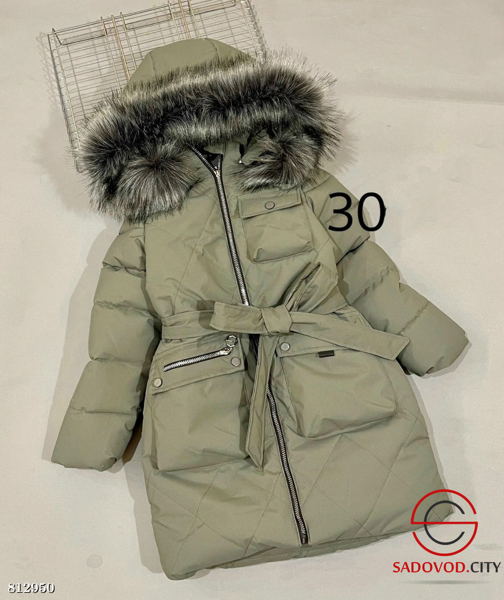 Пальто для девочки с карманами