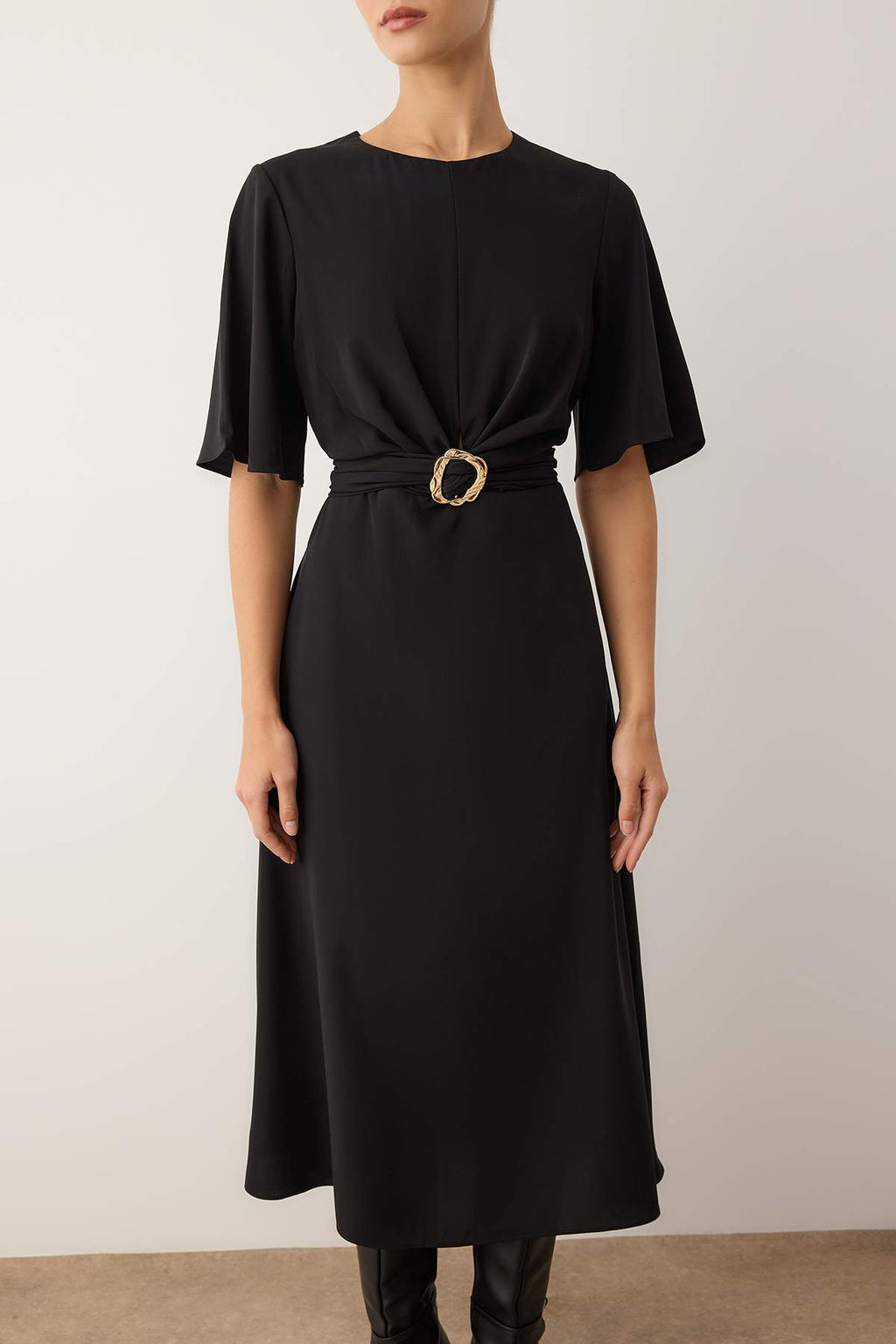 Ozel Koleksiyon Kahverengi Duz Aksesuar Detayl? Midi Dokuma Elbise TWOAW26EL00067 - Trendyolmilla фото 23