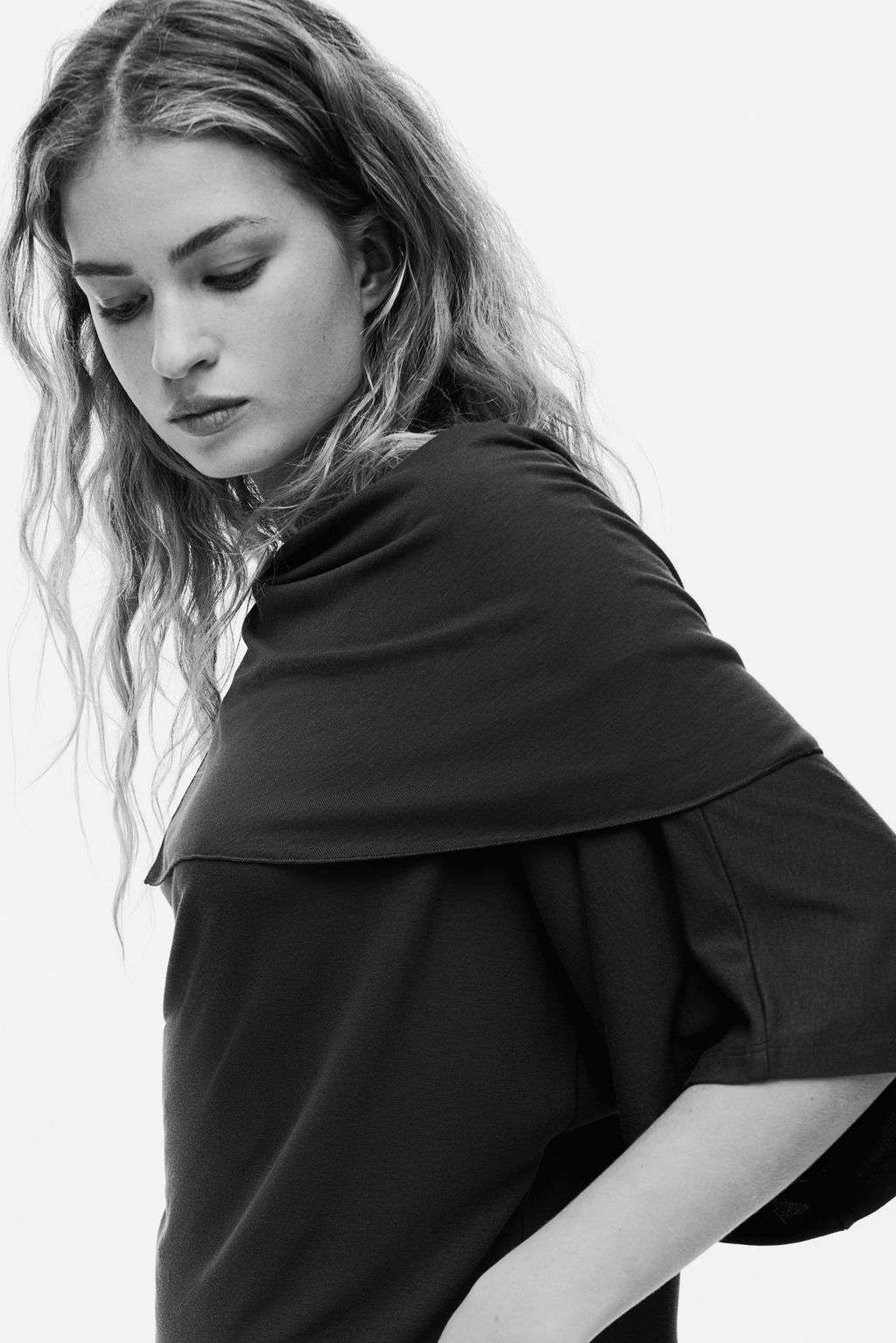 Cape-detail jersey top - H&m фото 9