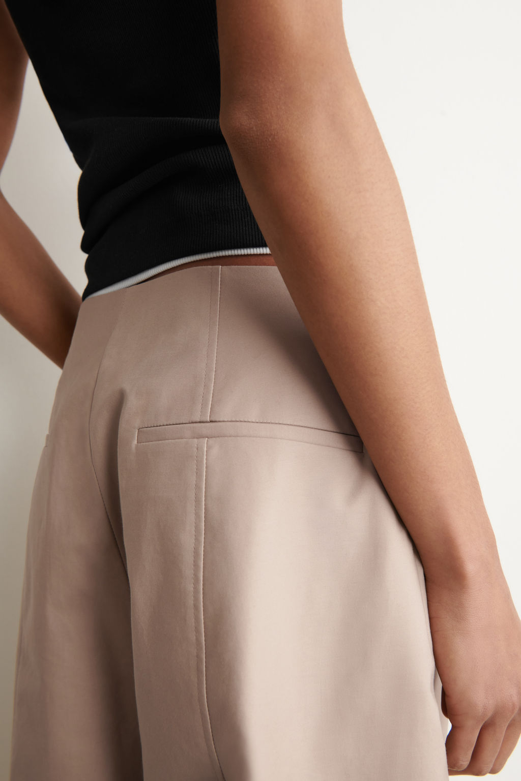 PANTAL?N CROPPED DE ALGOD?N BARREL LEG - H&m фото 4