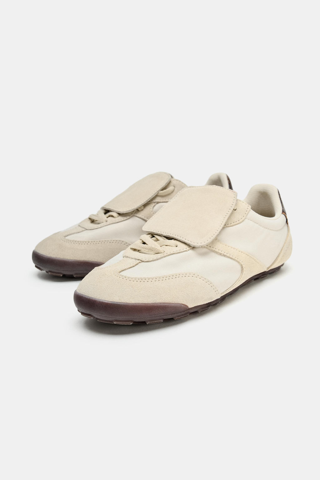 TRAINERS WITH TONGUE DETAIL - Zara фото 3