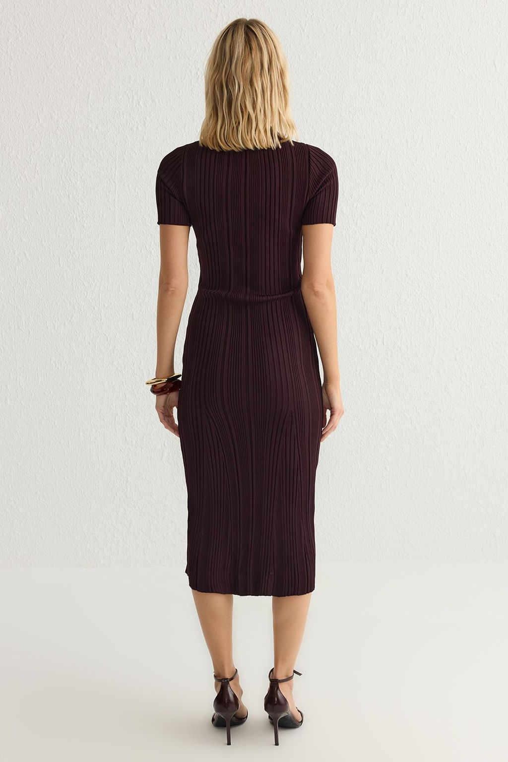 TRENDYOLMILLA Lacivert Maxi Triko Polo Yaka Elbise TWOSS24EL00282 фото 26