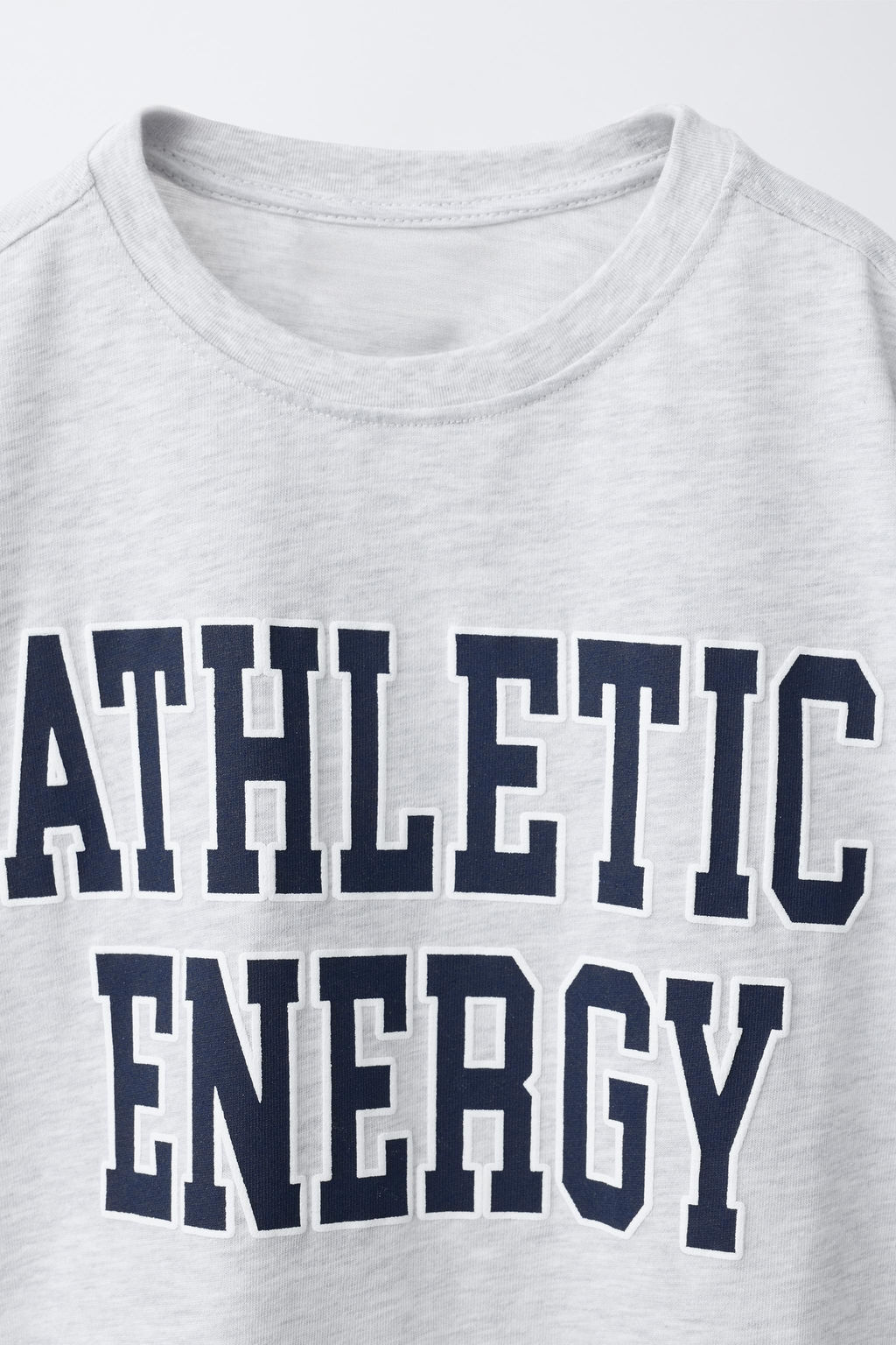 CAMISETA VARSITY TEXTO / Gris vigor? - Zara фото 6