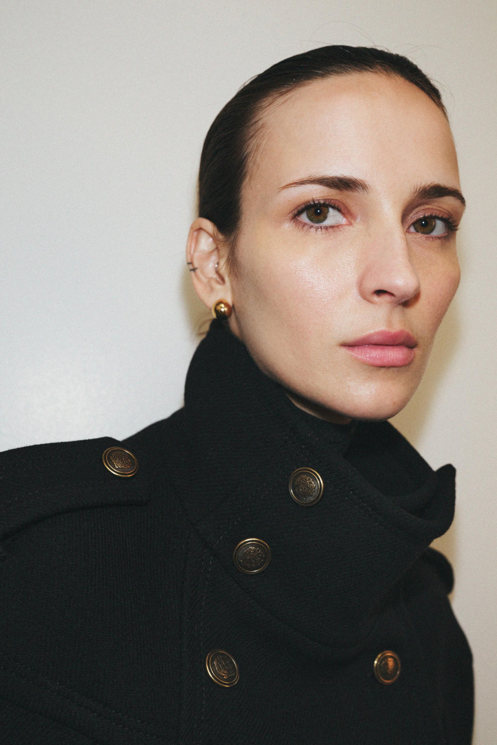 WOOL BLEND CAPE WITH METAL BUTTONS ZW COLLECTION - Zara фото 2