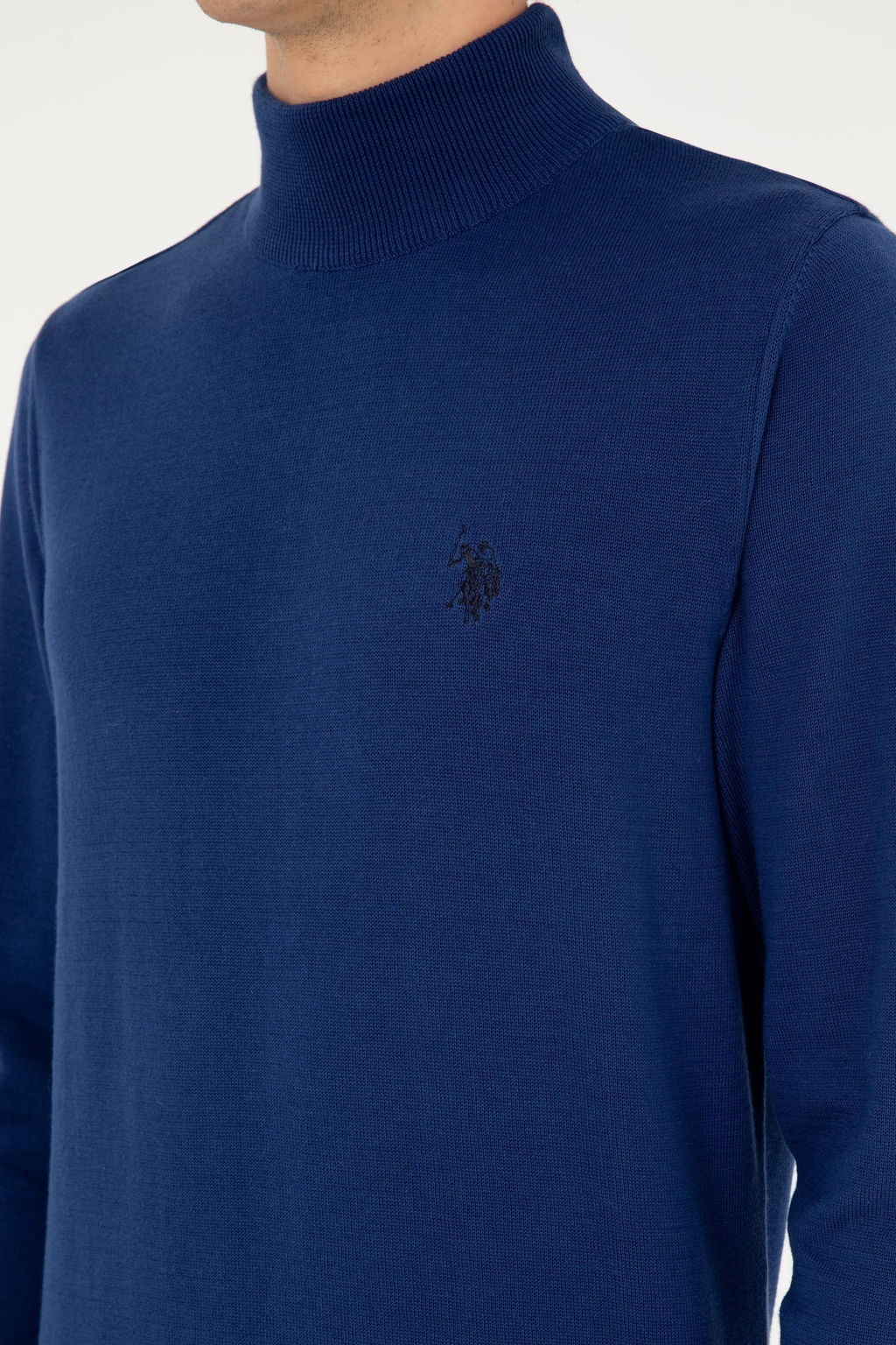 Мужской базовый свитер цвета индиго Неожиданная скидка в корзине - U.s. polo assn фото 7