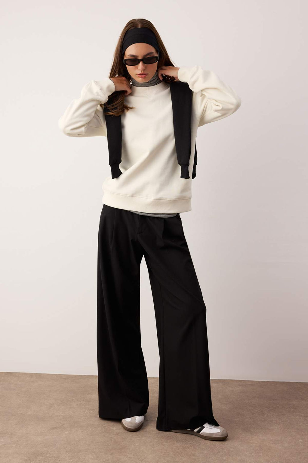 Ac?k Gul Kurusu Premium Oversize Kal?p Nak?sl? Kal?n Ici Polarl? Orme Sweatshirt TWOAW26SW00203 - Trendyolmilla фото 5