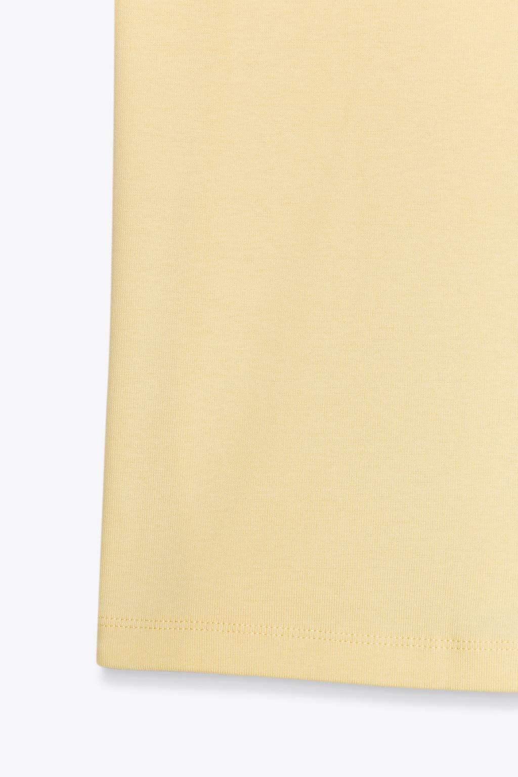 T-SHIRT WITH BACK SEAM - Zara фото 16