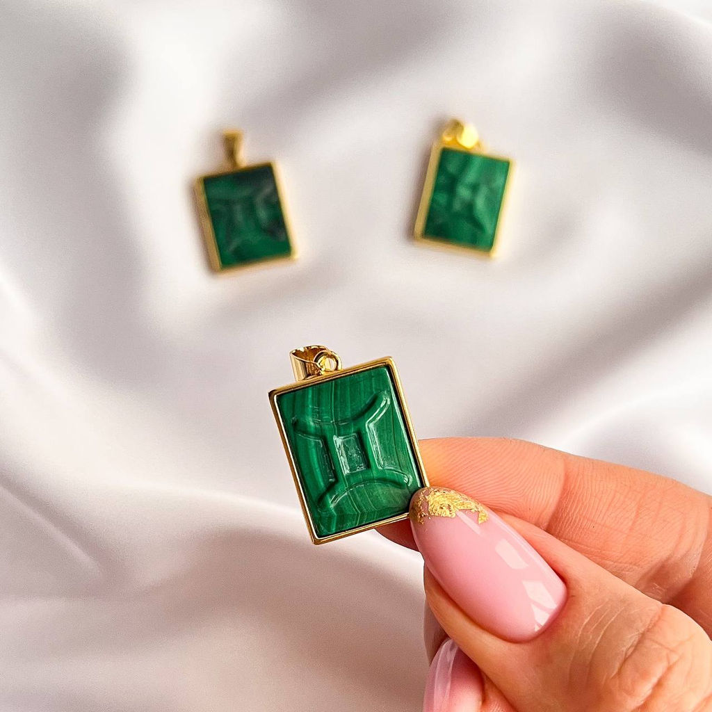 Кулон со знаком зодиака "Близнецы" из Малахита