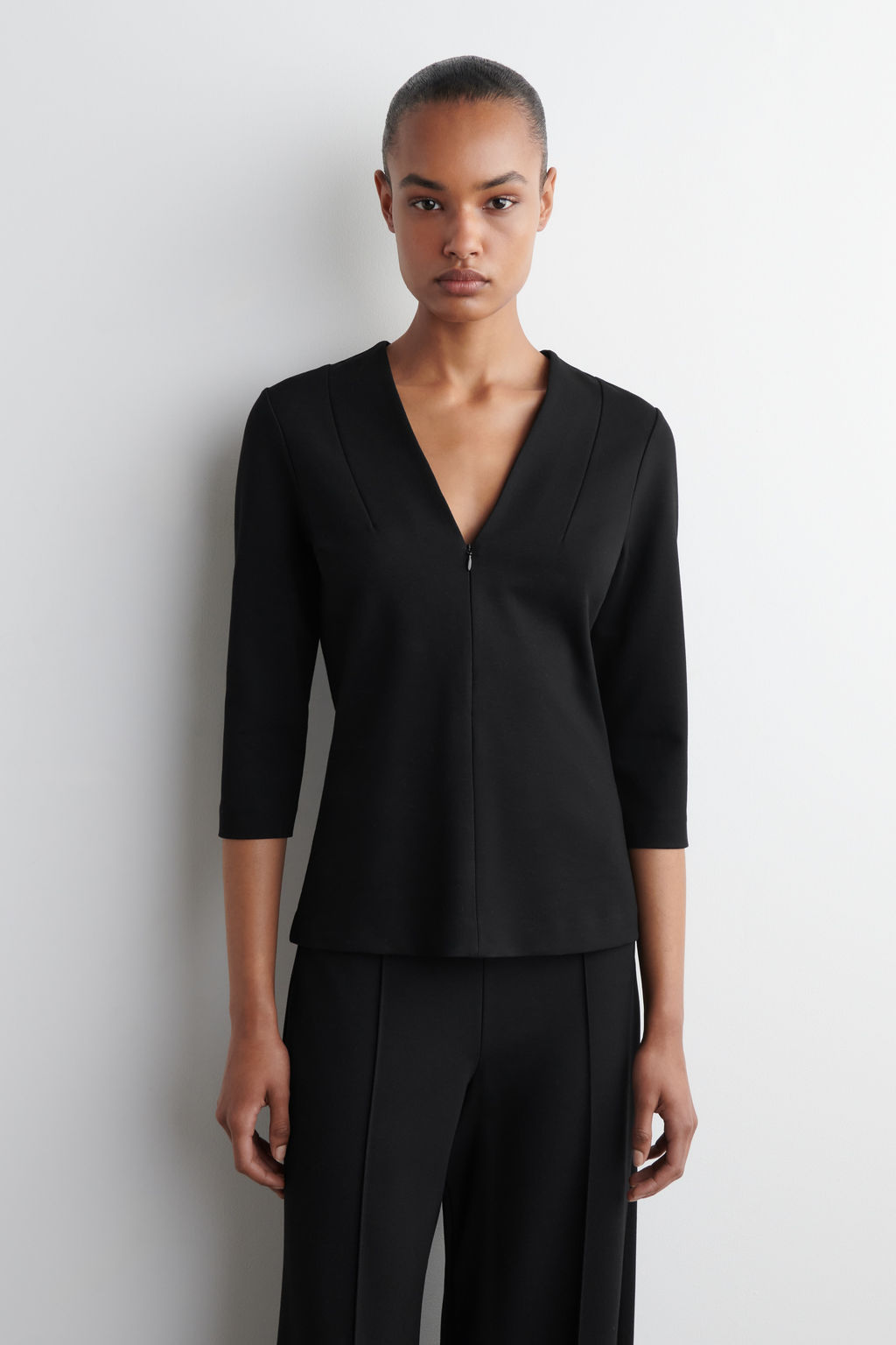 BLUSA EL?STICA CON CUELLO DE PICO - H&m фото 2