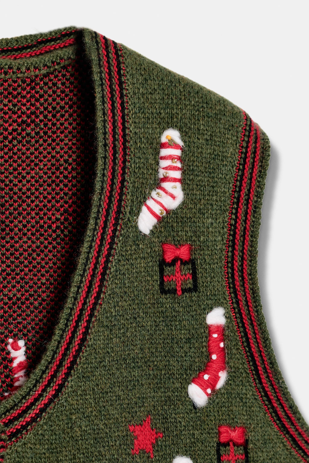 KNIT CHRISTMAS EMBROIDERED VEST - Zara фото 6