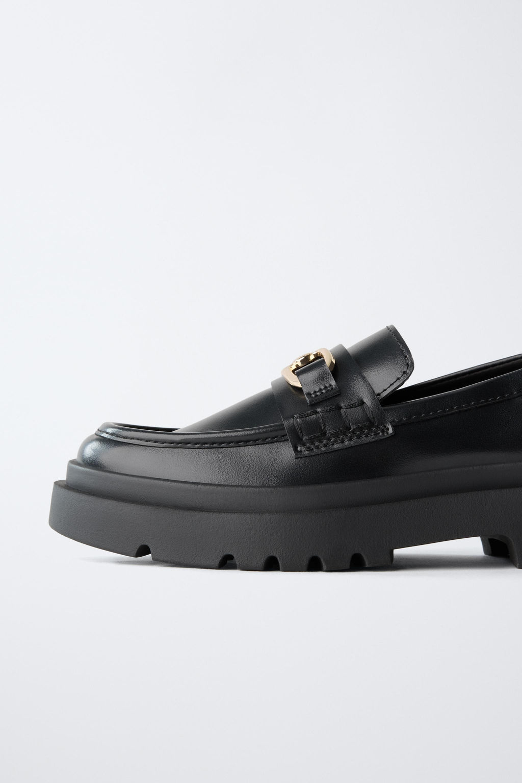 BUCKLE DETAIL LOAFERS - Zara фото 6