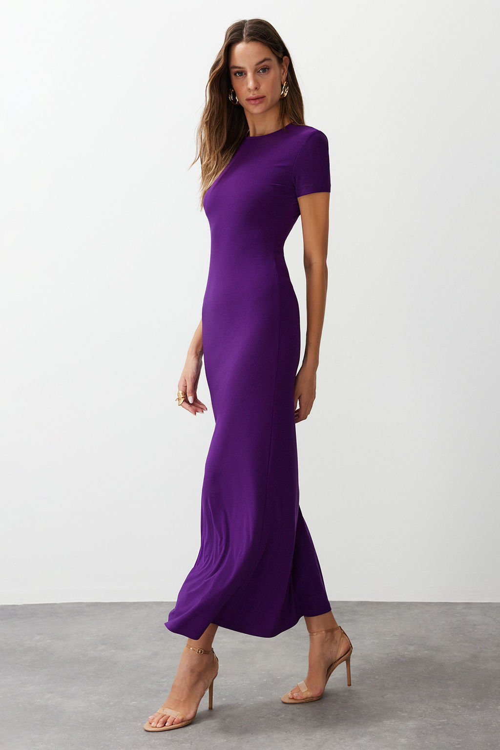 TRENDYOLMILLA Bordo K?sa Kol Vucuda Oturan Bisiklet Yaka Esnek Orme Maxi Kalem Elbise TWOSS24EL00097  фото 9