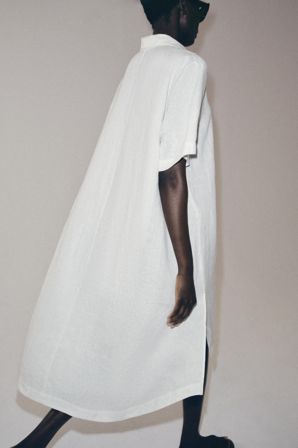 VESTIDO CAMISERO LINO ZW COLLECTION / Blanco - Zara фото 3