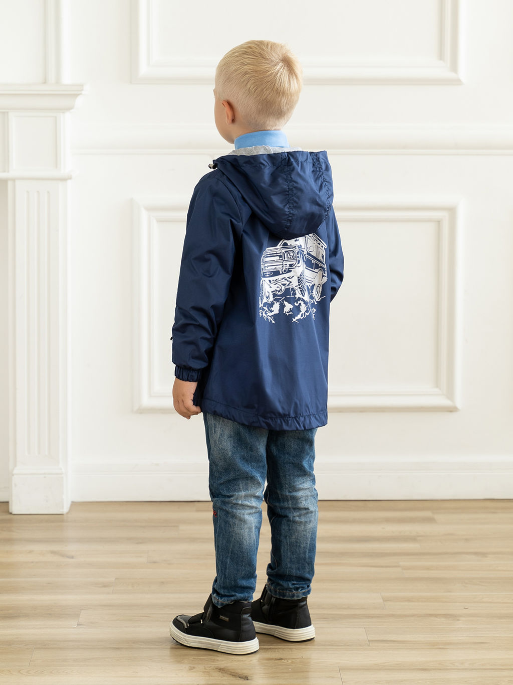 Ветровка детская