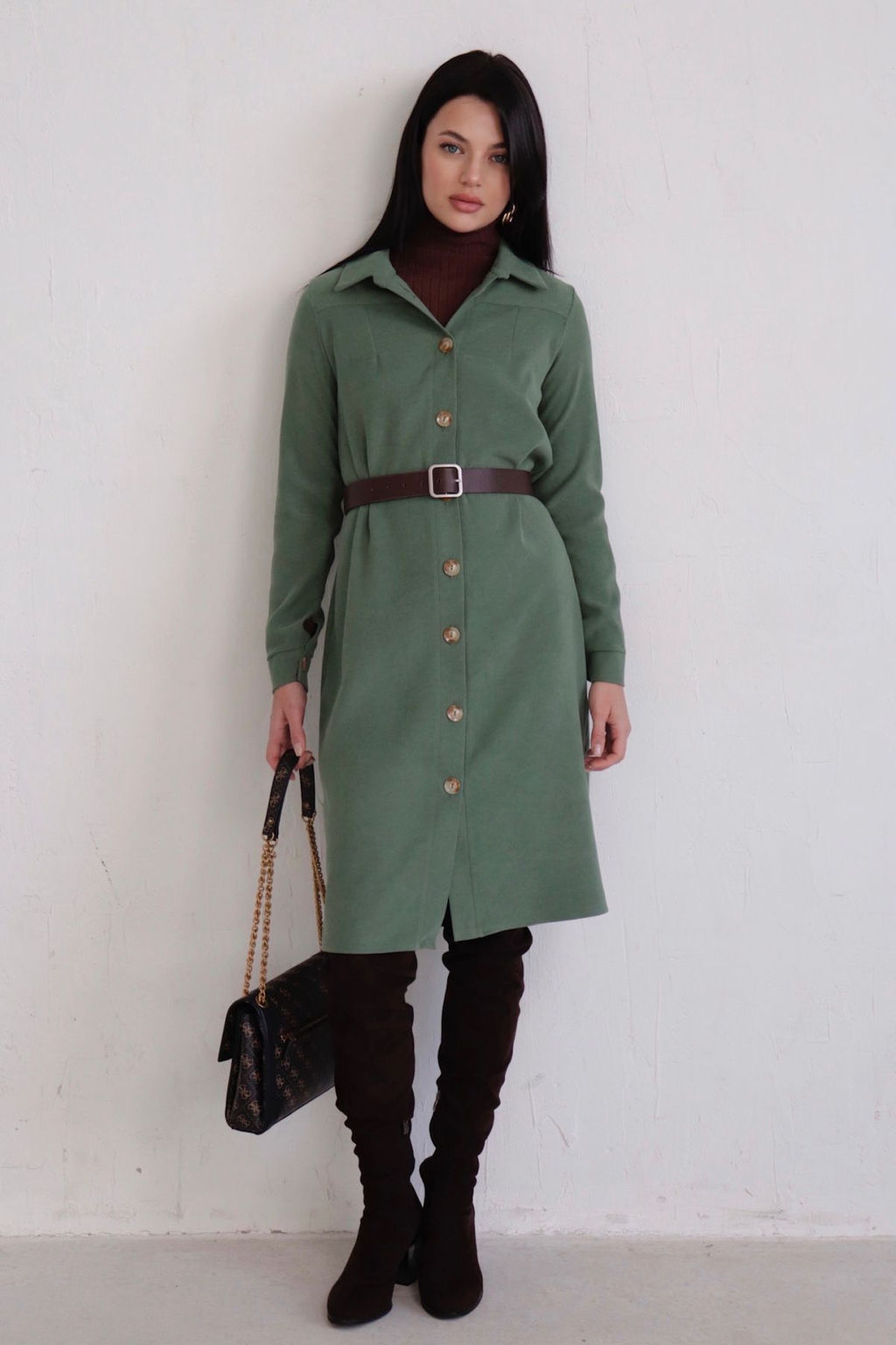 10896 Платье-рубашка из микровельвета папоротник - Martichelli фото 14