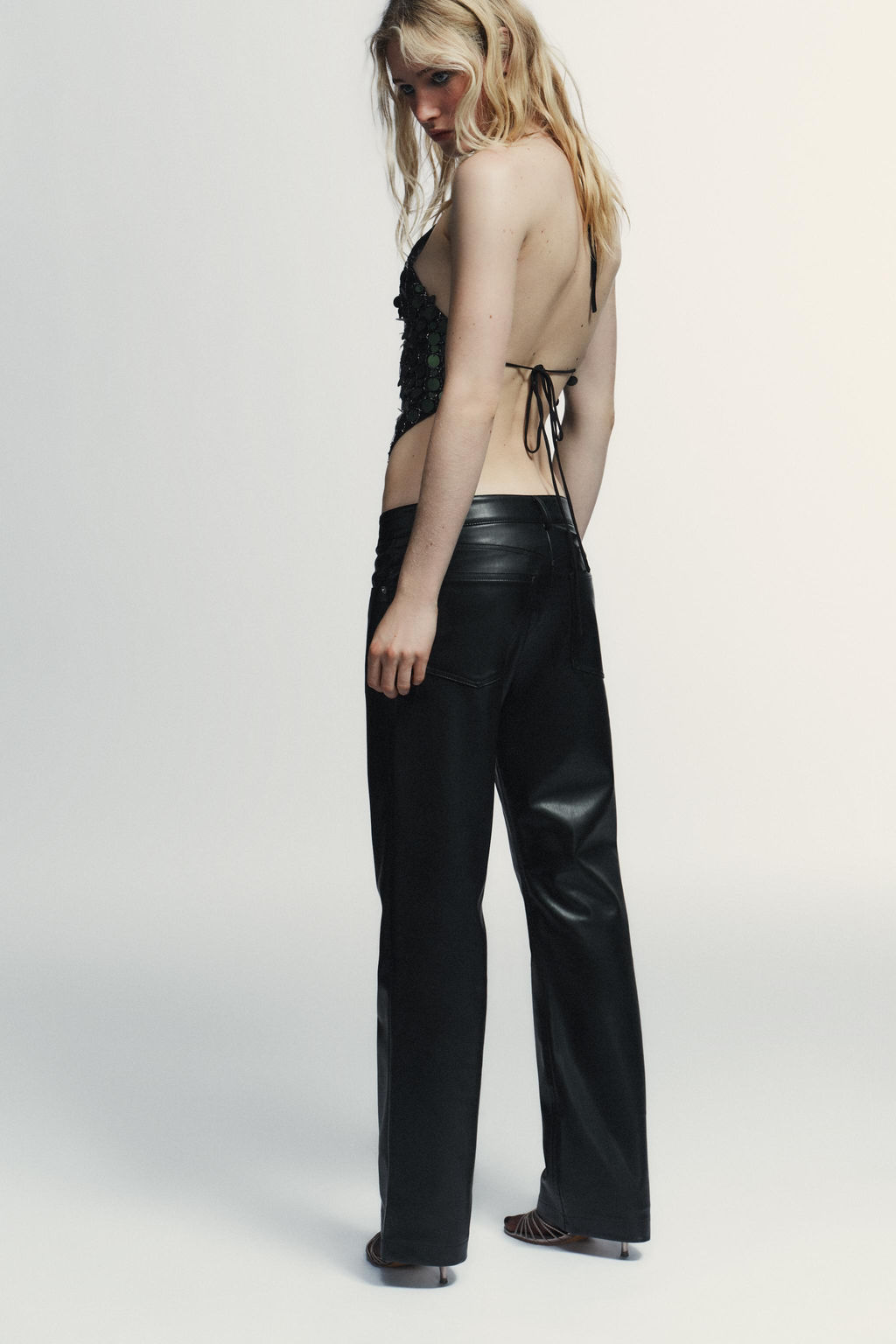 SEQUIN HALTER TOP - Zara фото 2