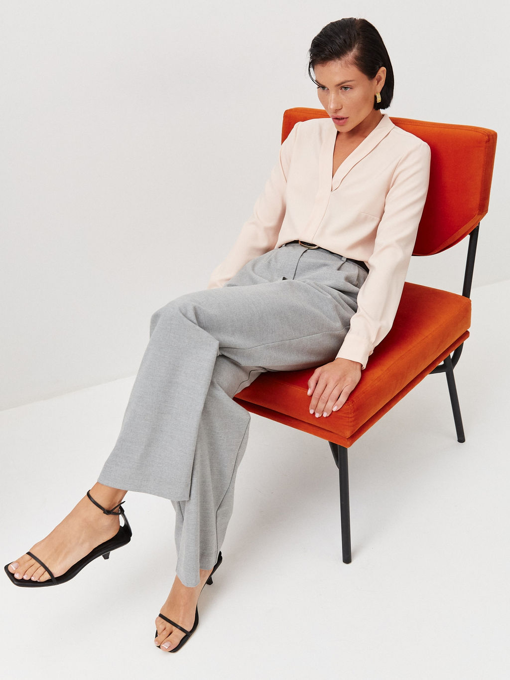 Блузка из сатина с V вырезом персик 20% шелк 35% вискоза 45% полиэстер - Tantino фото 11