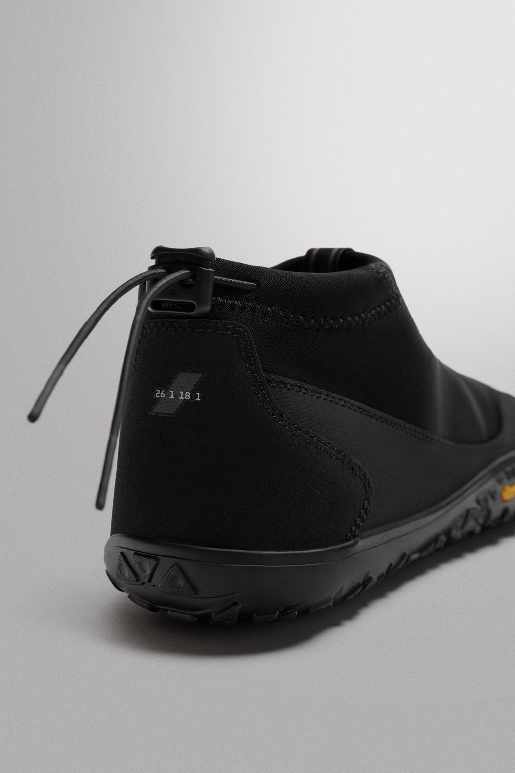 WATER SHOES X VIBRAM® - Zara фото 7