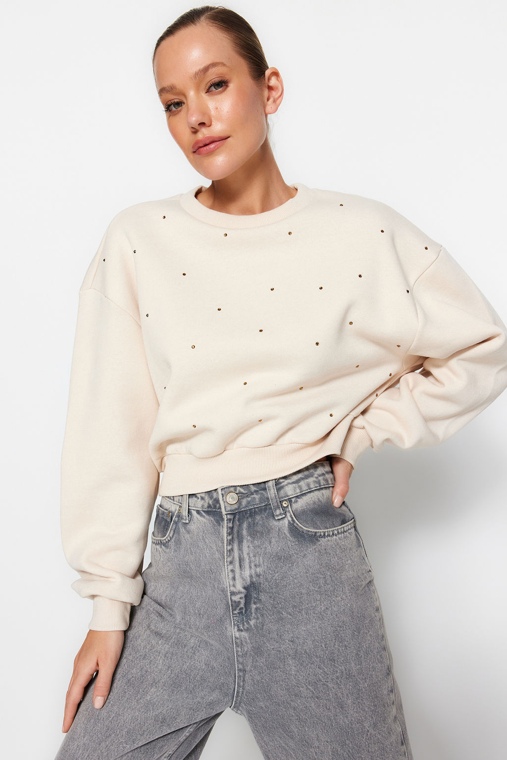 Trendyolmilla Siyah Kal?n Ici Polarl? Tas Detayl? Regular/Normal Kal?p Orme Sweatshirt TWOAW24SW00118  фото 2