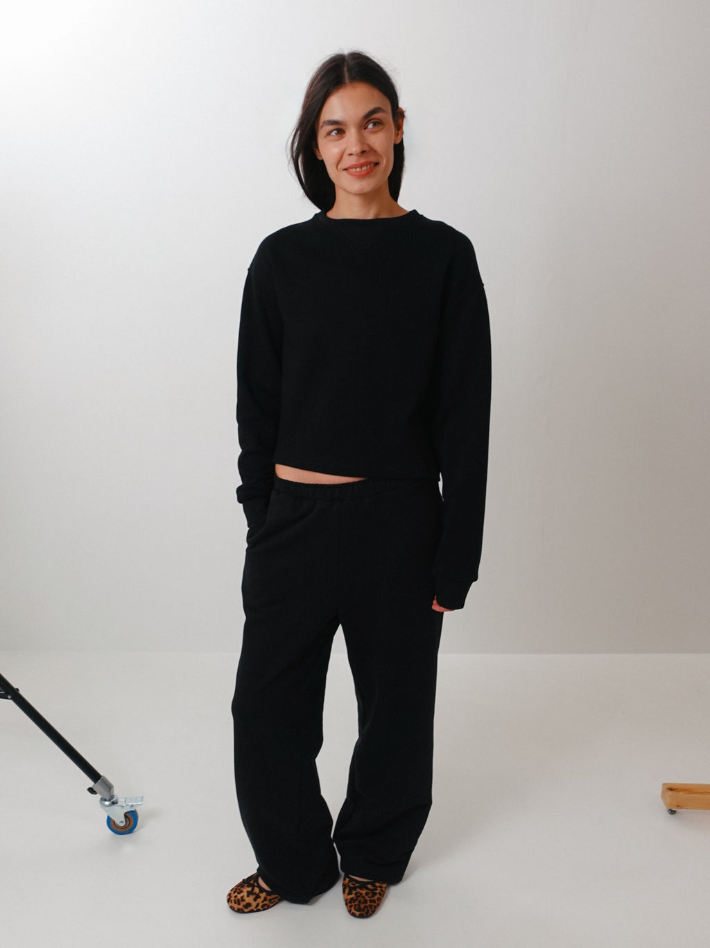 MY Свитшот с фактурными вставками СО020